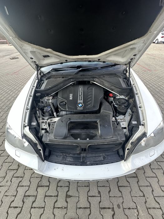 Piese X5 E70 4.0d 2012