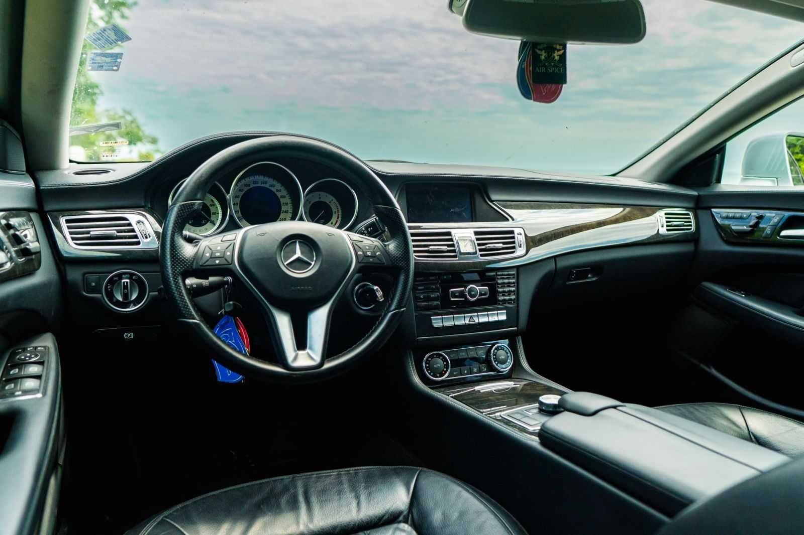 Mercedes - Benz cls 350