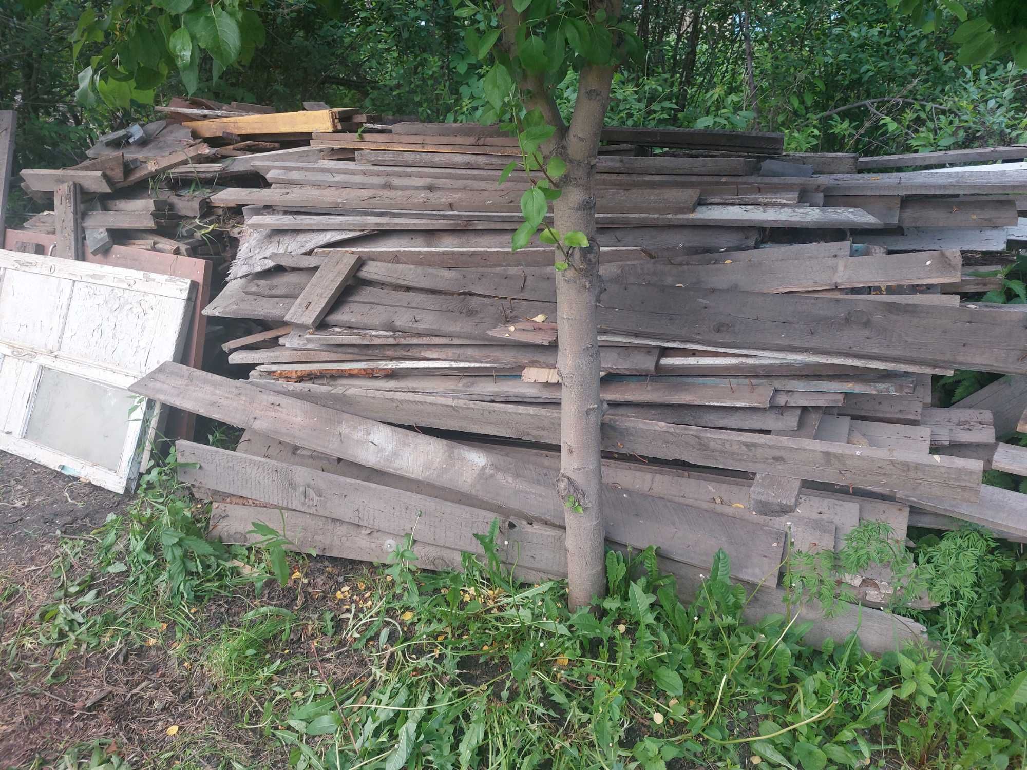 Продам Бревна и доски б/у