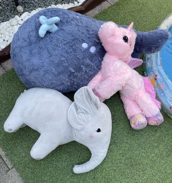 Jucarii plus de dimensiuni mari