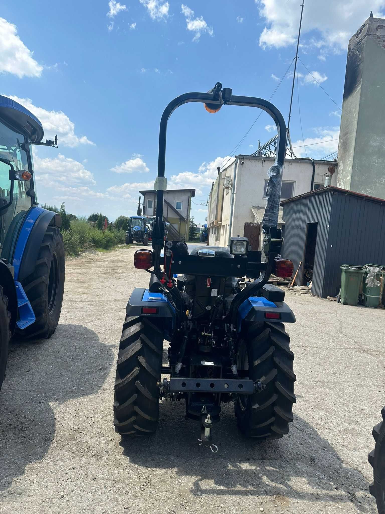 Tractor Solis  26+ **INCARCATOR  BONUS**