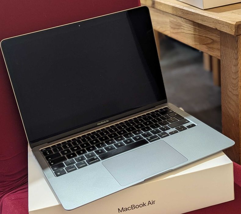 MacBook Air M1 13inch 256 GB ssd