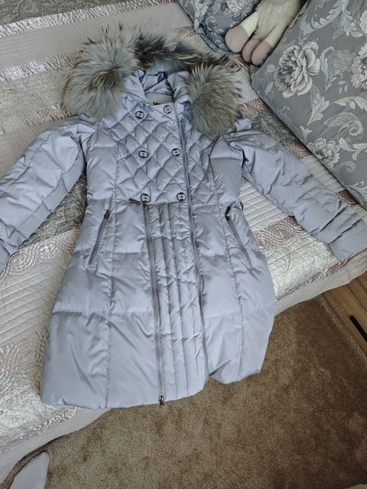 Дамско вке с гъши пух и естествен косъм на качулката