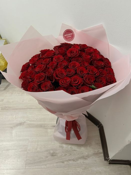61 штук роза свежий