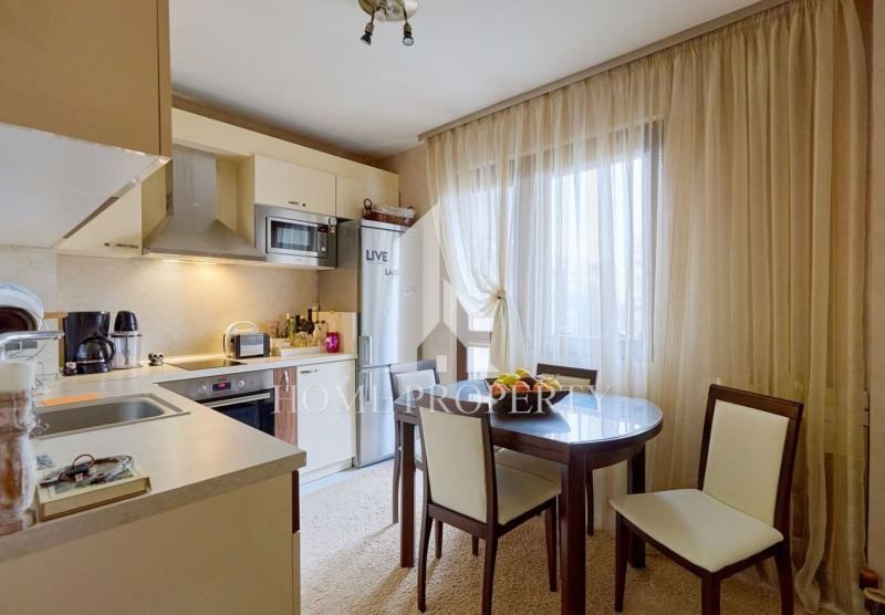 Продава се Двустаен апартамент в София, Света Троица - 61 кв.м за 2296 €/кв.м - Снимка #1