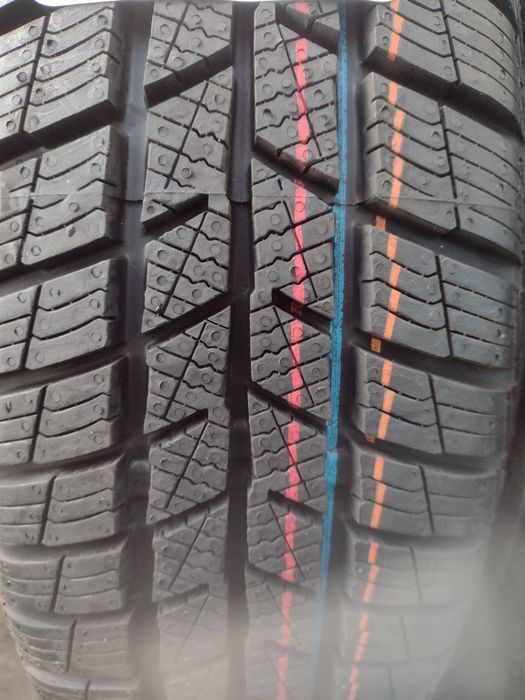 Нови 2бр.175/70/13 Barum Polaris5 dot2021