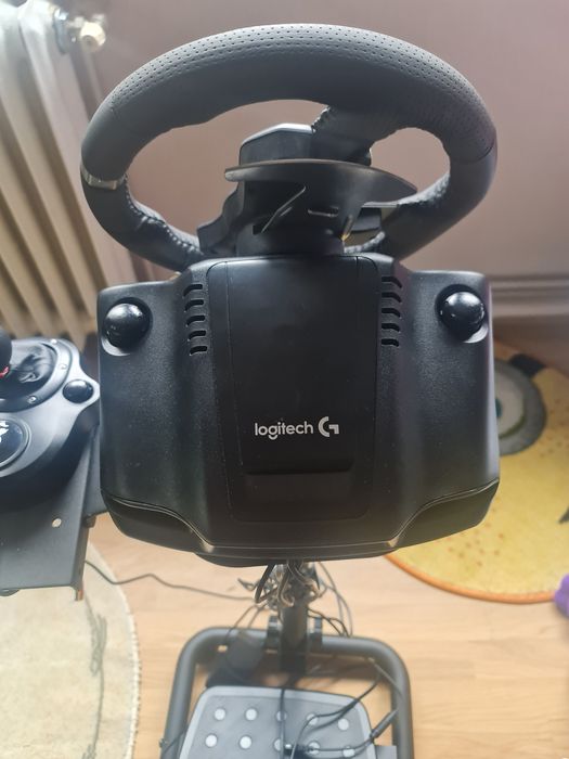 Volan, cadru, schimbător viteza  și pedale Logitech