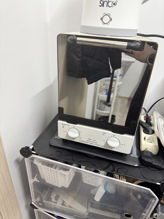 Сухожаровый шкаф