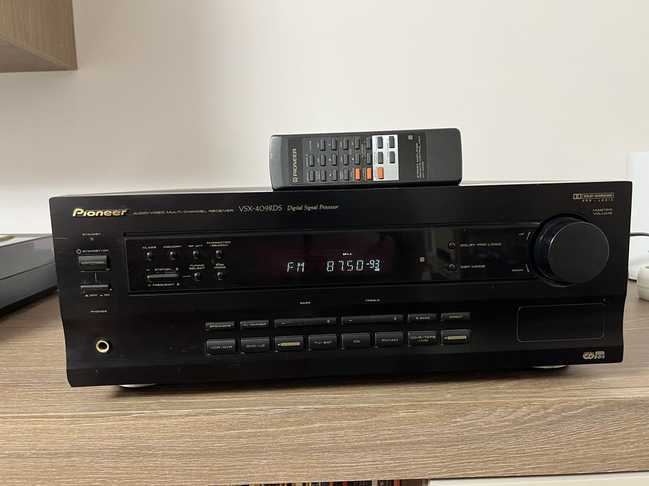 Amplituner Pioneer VSX - 409RDS