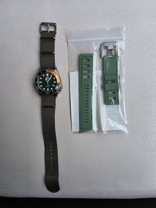 Orient Triton RA-AC0K04E