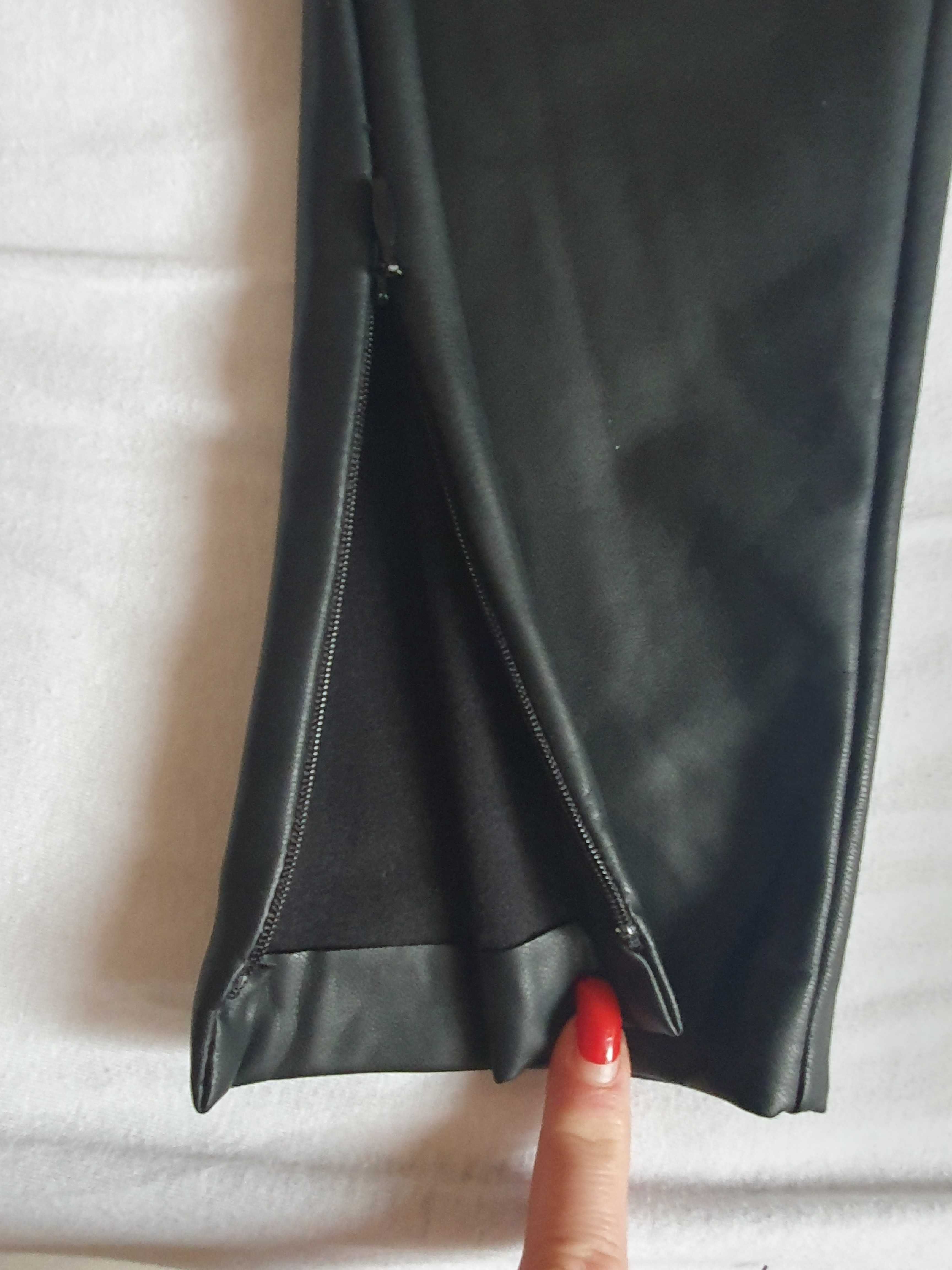 Vand pantaloni imitatie piele, marca Zara, mar. 152 cm
