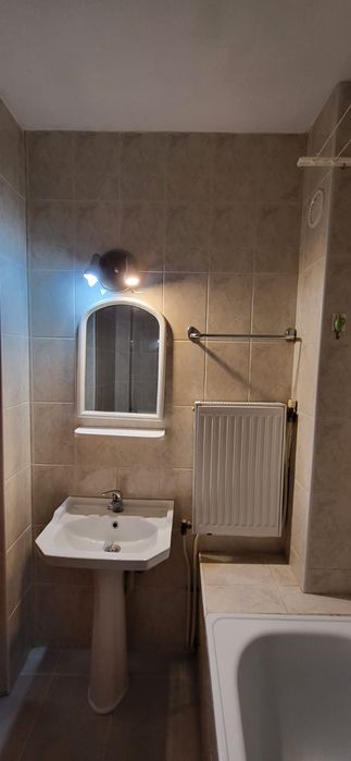 Garsonieră în bloc nou, 38 mp, Obcini