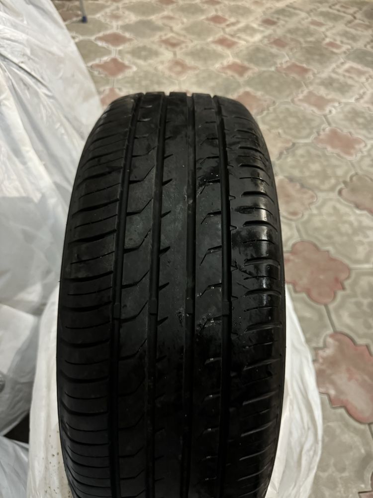 Летние Шины Maxxis в отличном состоянии
