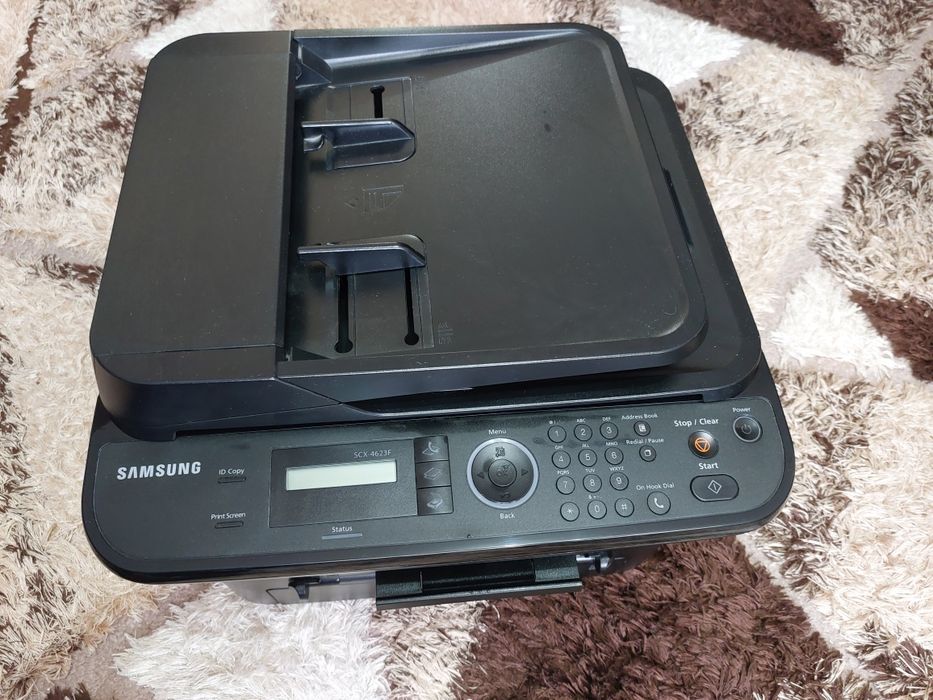 Imprimanta / scaner / fax