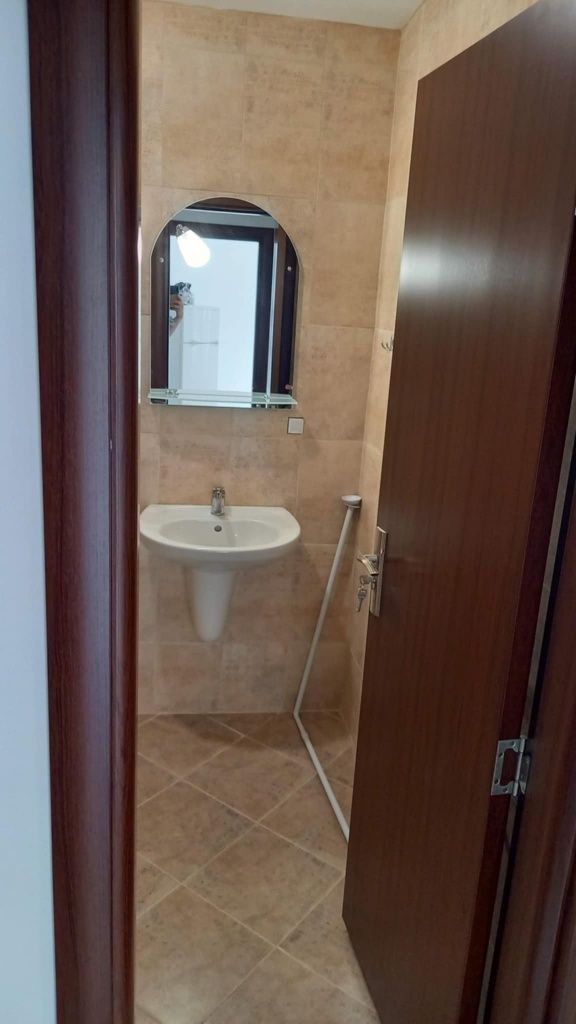 Дава се под наем Двустаен апартамент в Варна, Младост 1 - 50 кв.м за 331.5 € - Снимка #6
