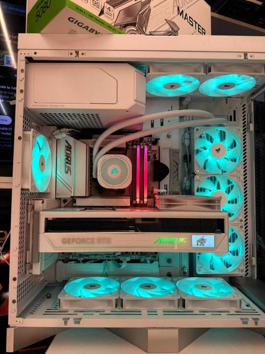 Calculator Ryzen 9 9950X3D,RTX 5080 Aorus, 32GB,SSD,AIO,Tva,Garantie!