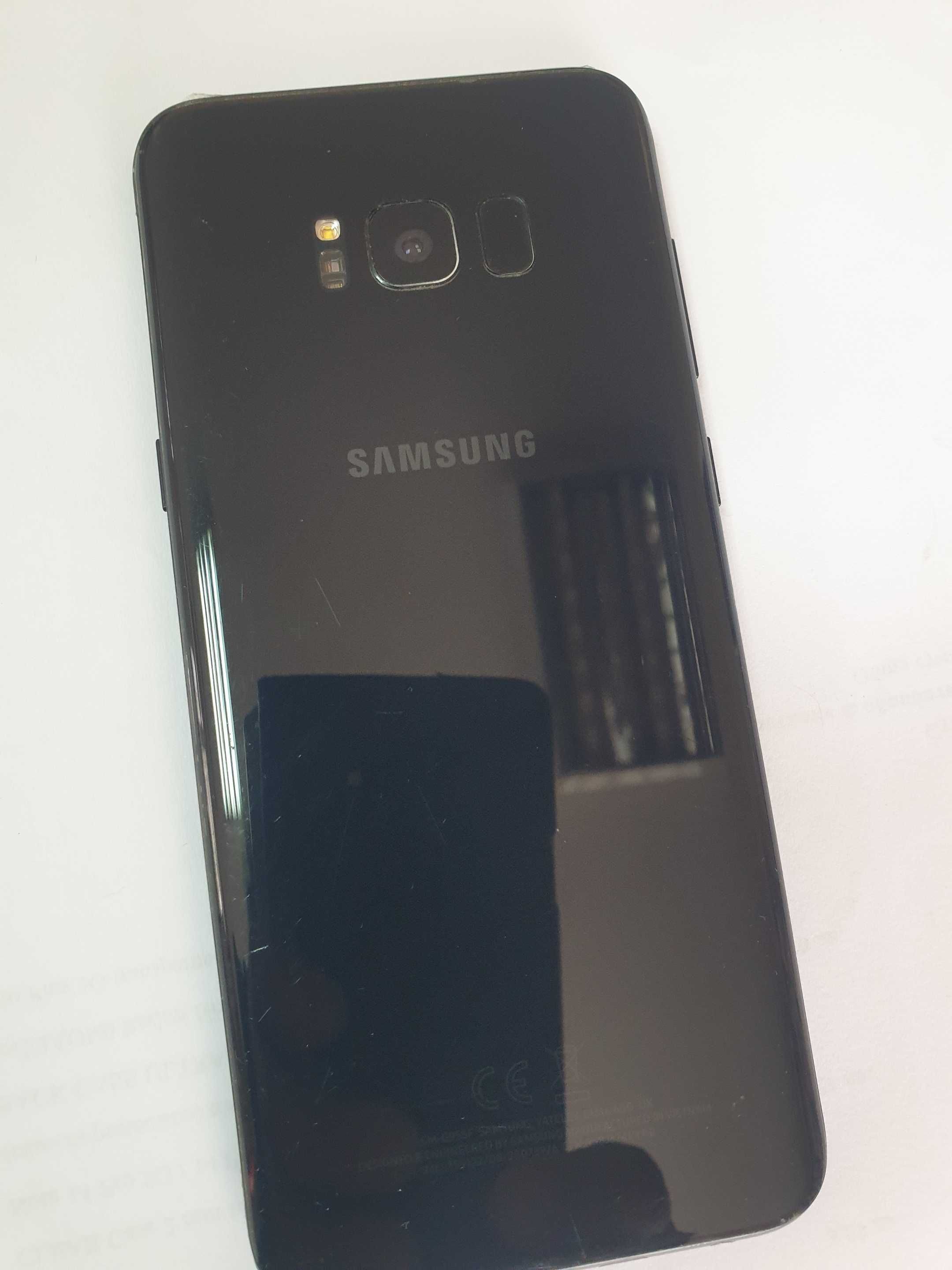 Продавам Samsung galaxy S8+