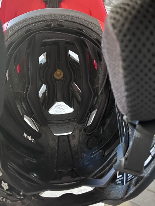 Fox Proframe RS MIPS  размер L – 300 лева