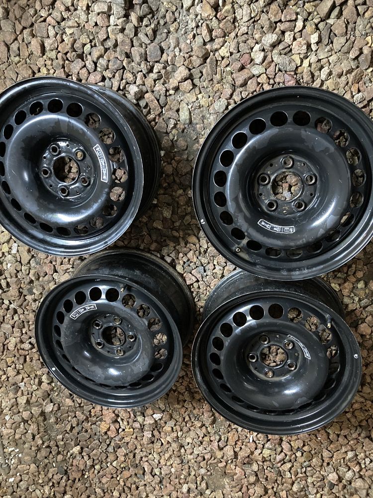 Продам диски r16 оригигал Мерседес