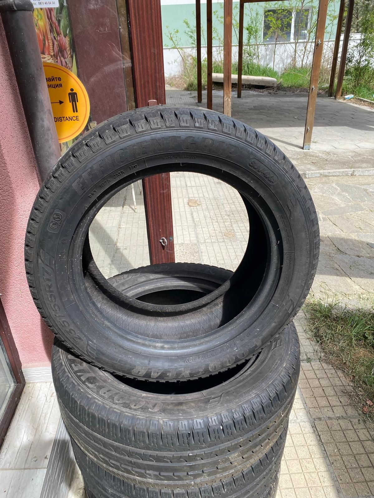 Good year efficientgrip 235 55 17