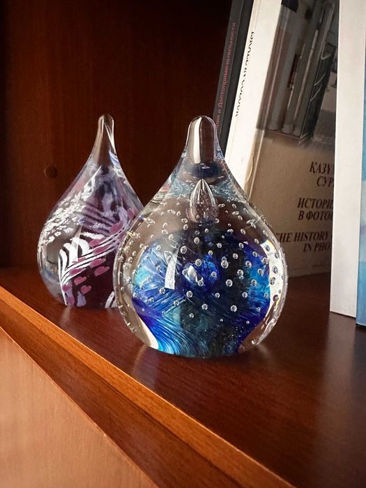 Украшение на стол из стекла, 2 штуки. Идеальное сост. Произведено в UK