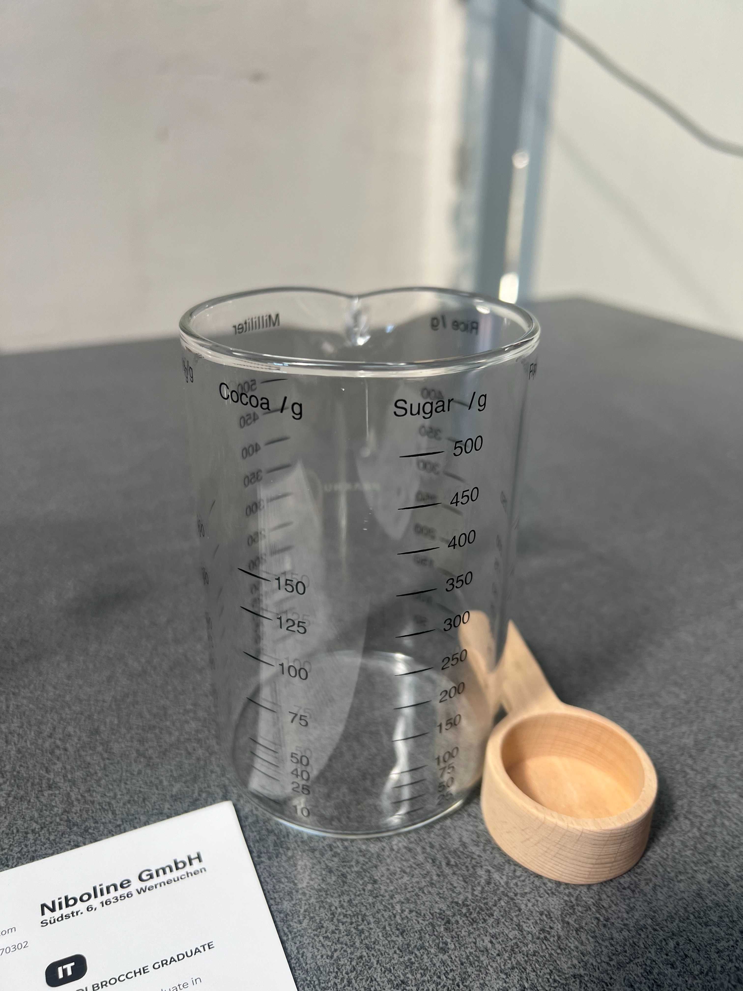 Стъклени мерителни кани с чучур Praknu – 1 L и 500 ml