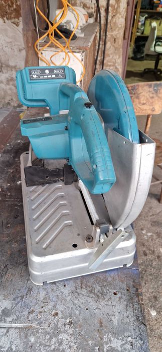 Макита Настолен Циркуляр