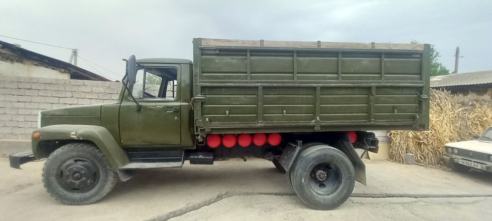ГАЗ 3307 самасвал