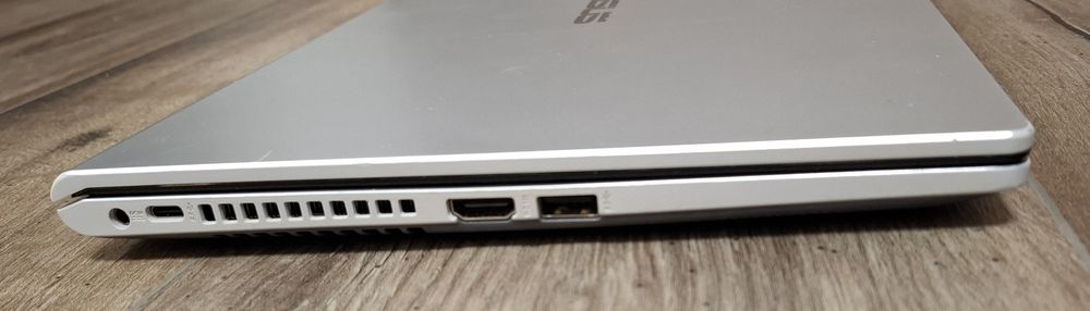 Лаптоп ASUS Sonic Master X415JA