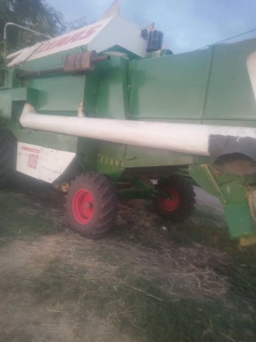 Claas dominator 106