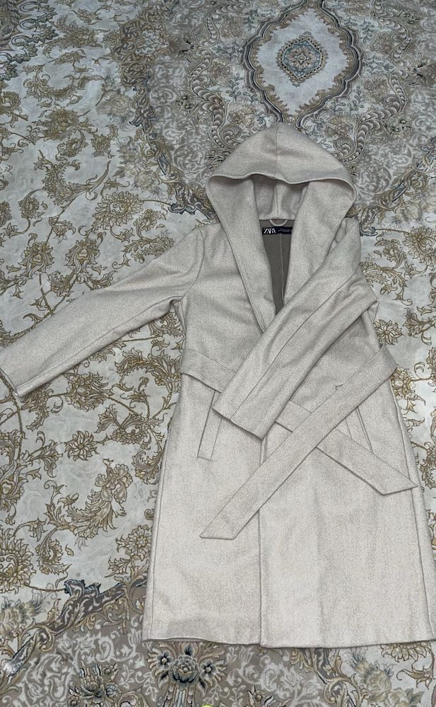 Zara Original Пальто