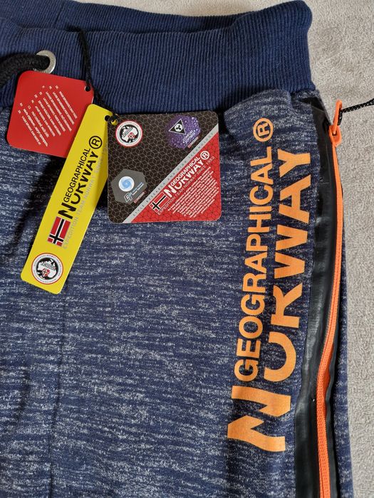 Къси панталони Geographical Norway