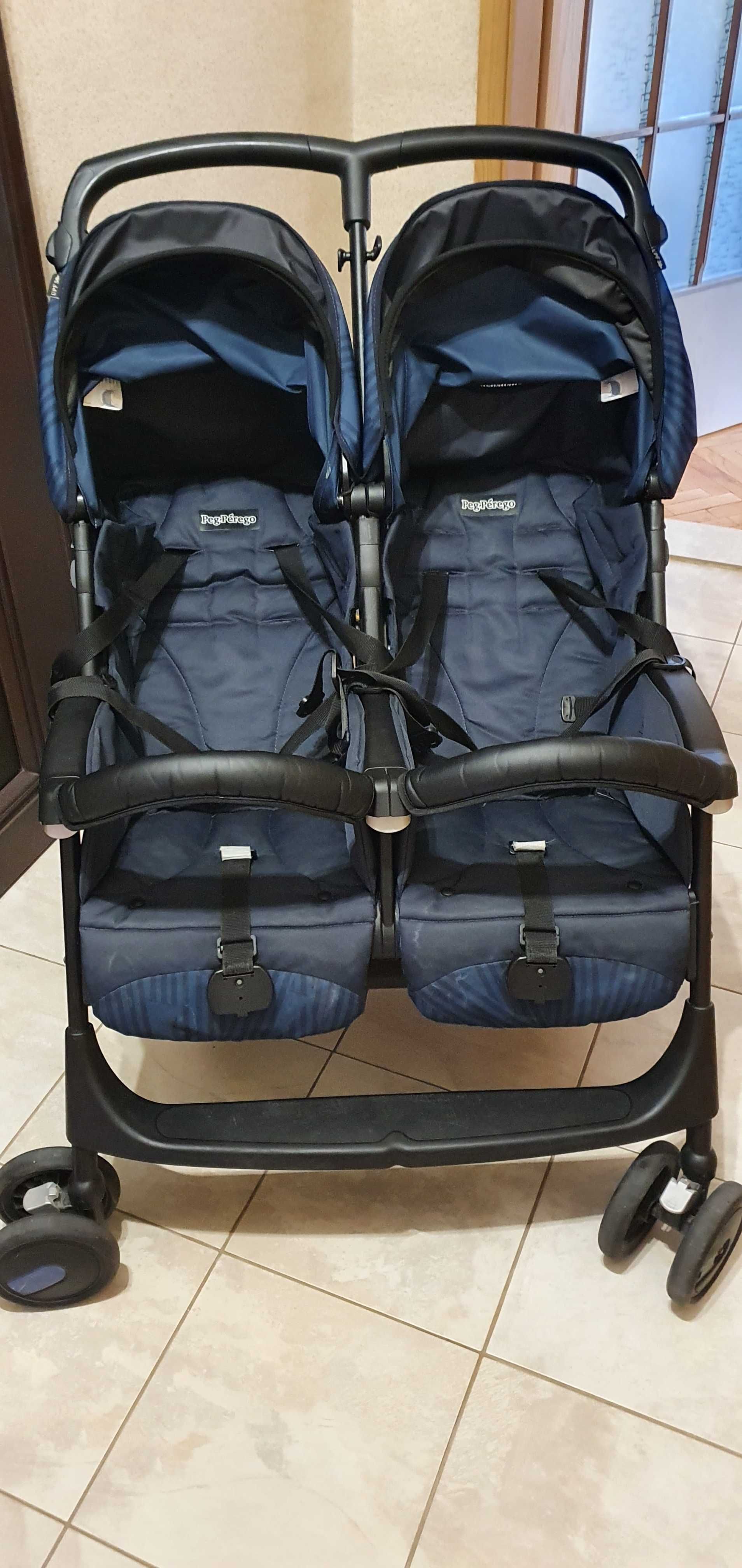 Двойна бебешка количка за близнаци  Peg Perego Aria Shopper Twin