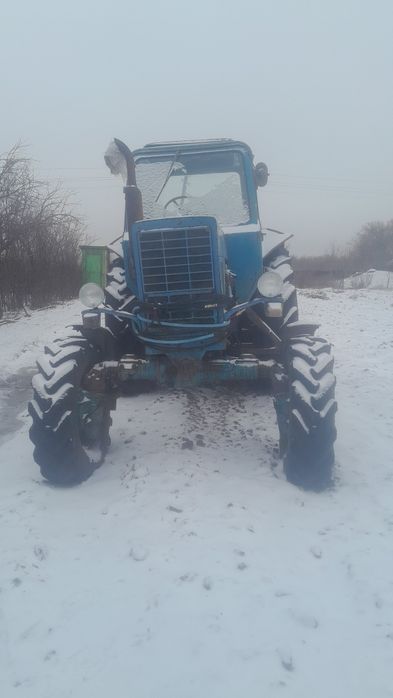 Продаётся трактор
