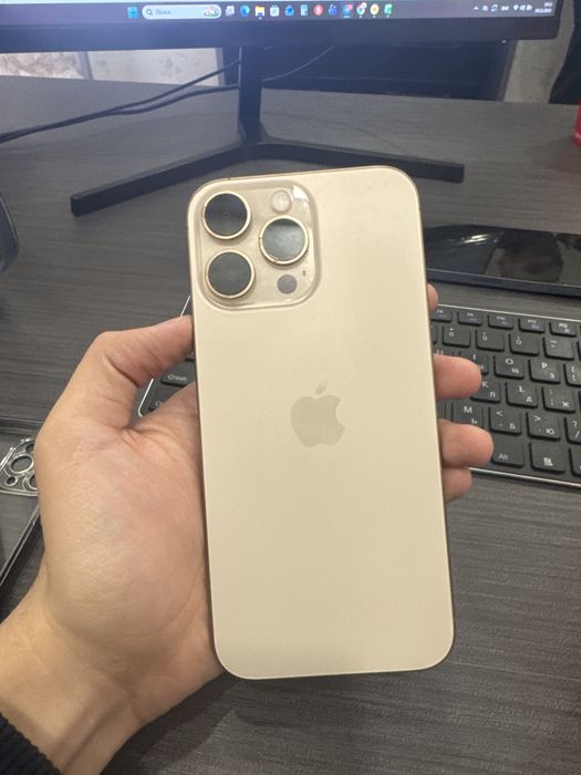 Iphone 16 Pro Max sotiladi 256 gb 96% ideal