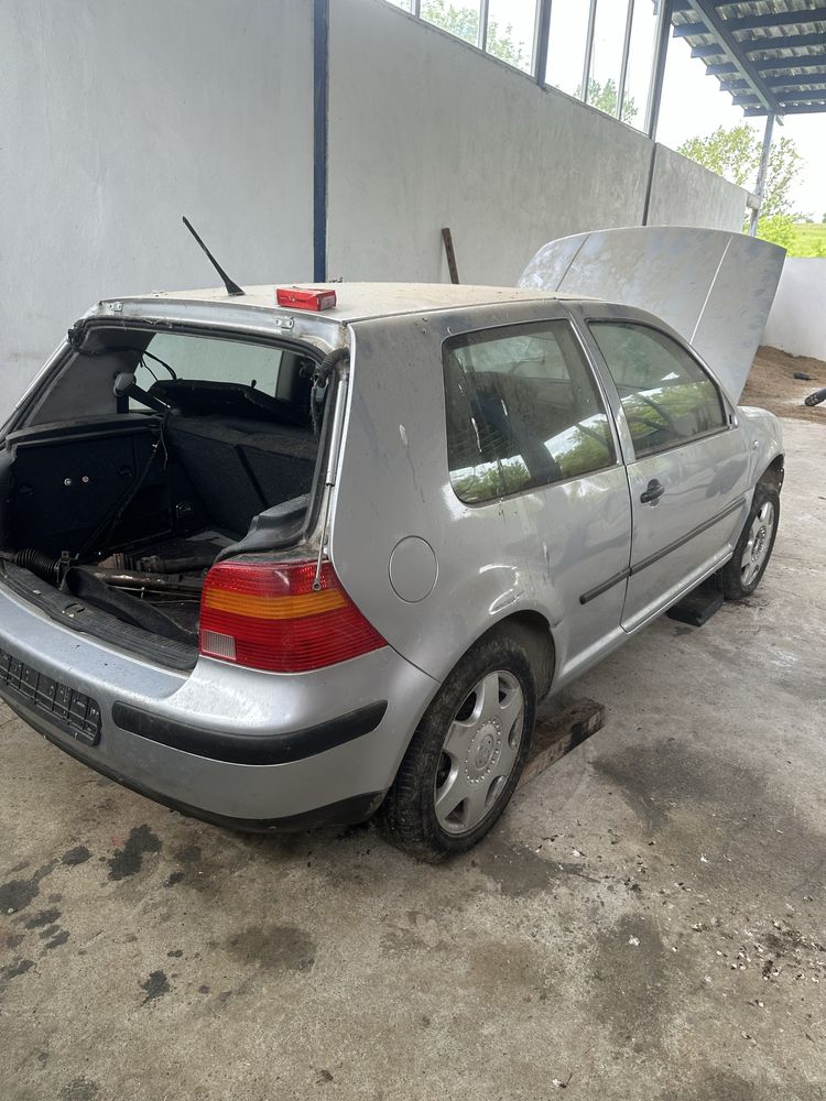 Golf 4 1.9 tdi 101 на части