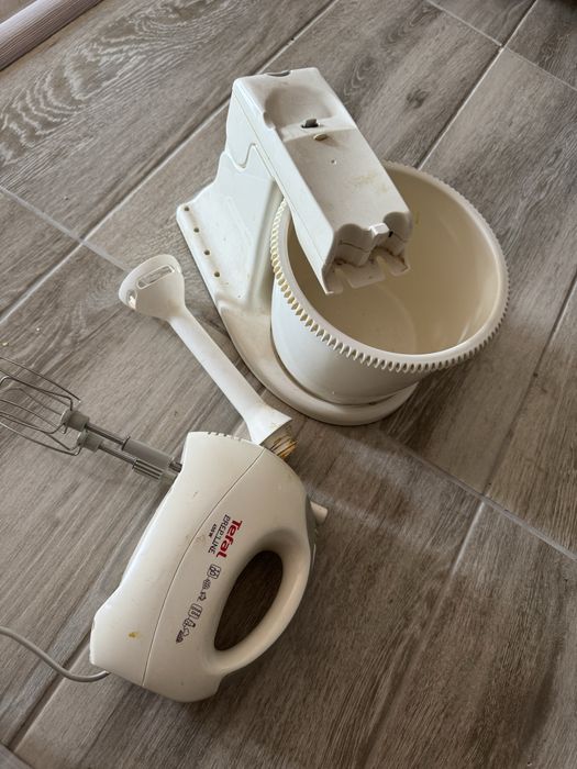 Mixer cu bol tefal folosit dar functional