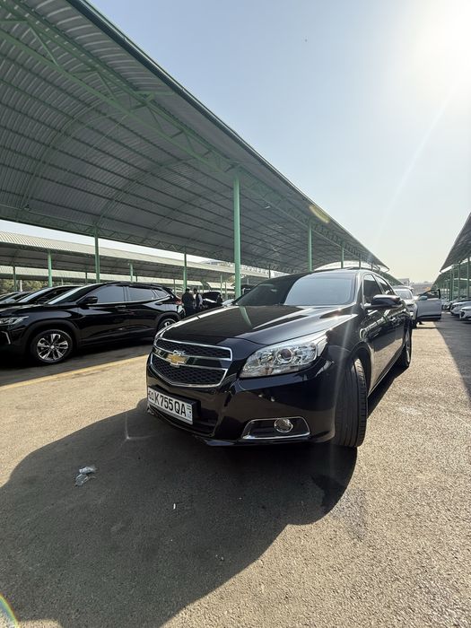 Malibu 1 2 poz sotiladi probeg 22.000km
