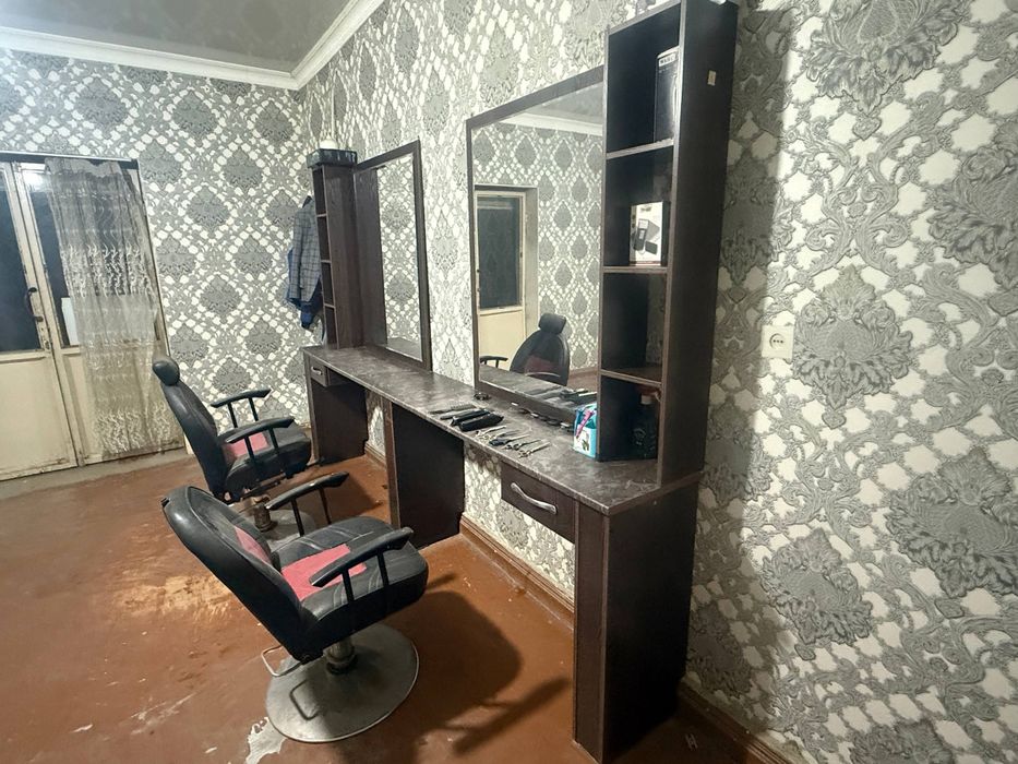 Сартарошлар учун жихоз лар сотилади срочно холати йахши