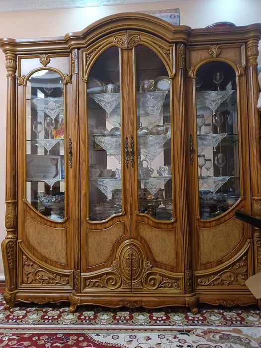 Komut ,Stenka original kitay ochen xoroshim sostayani (alo xolatda)