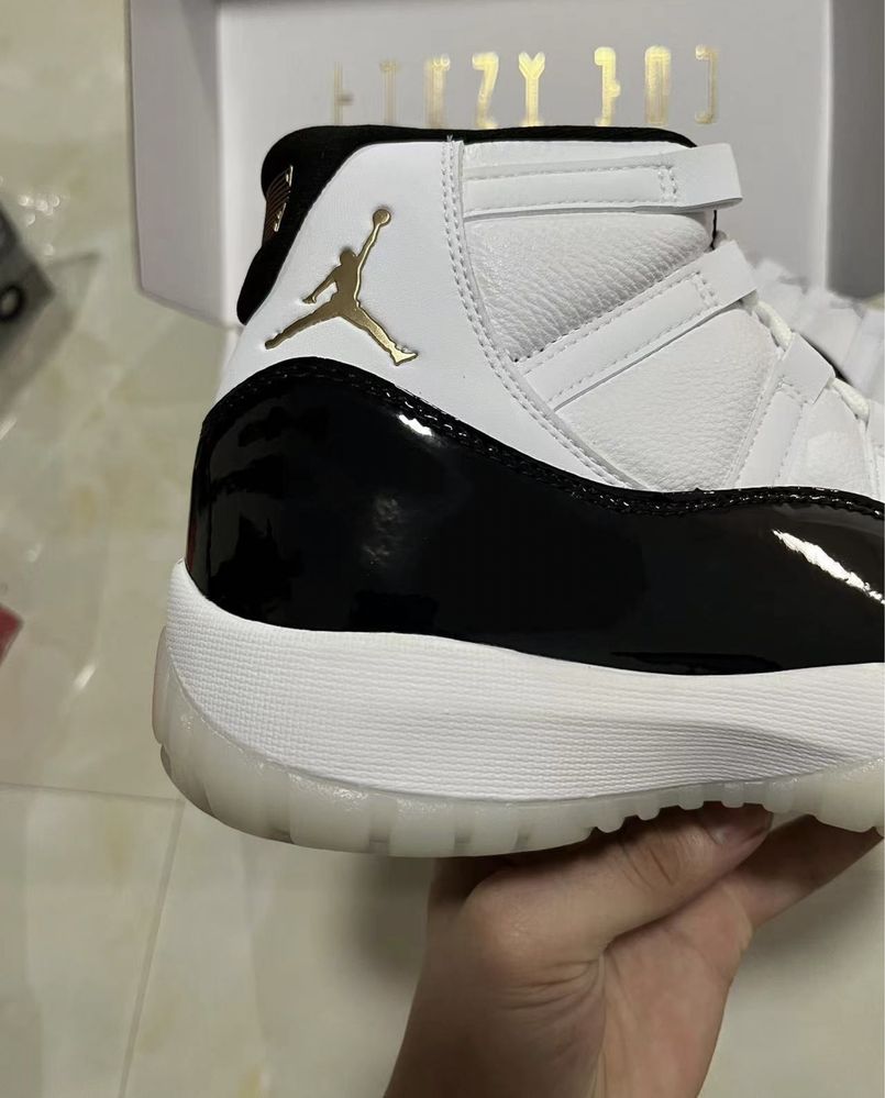 Air Jordan 11 Retro DMP Gratitude