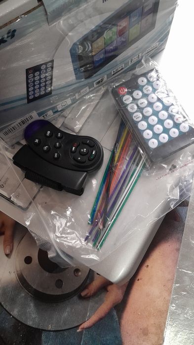 Radio mp5 nou,asigur montaj în CT