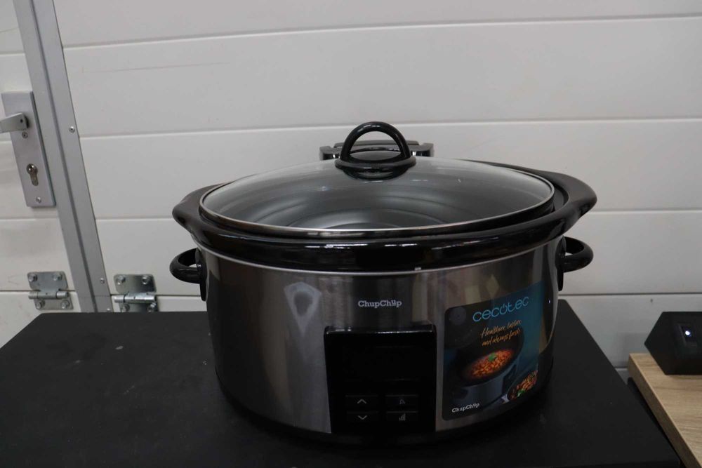 Уред за бавно готвене Cecotec Chup Chup Matic, 5.5 литра, LCD дисплей