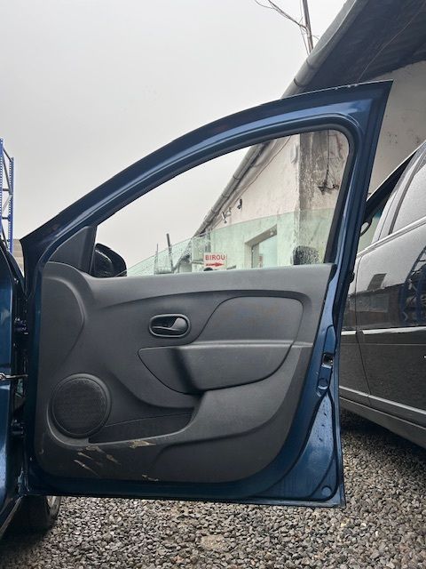 Usa Dreapta Fata Dacia Sandero 2 2012 - 2016 Hatchback 4 Usi Bleu cosmos TERPR (1424)