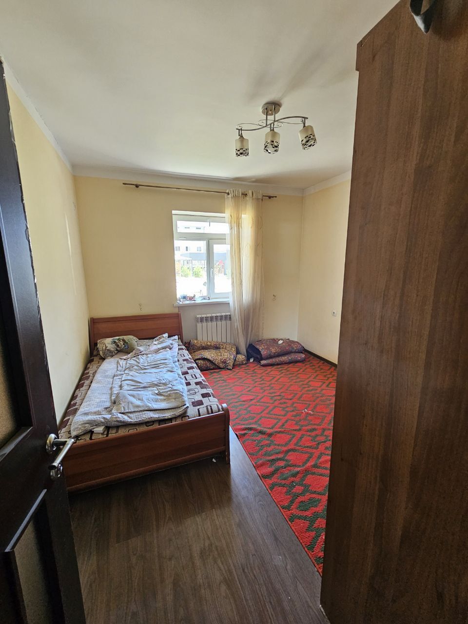 Продаю 2-х комнатнаю квартиру Янгихаёт 9 худуд