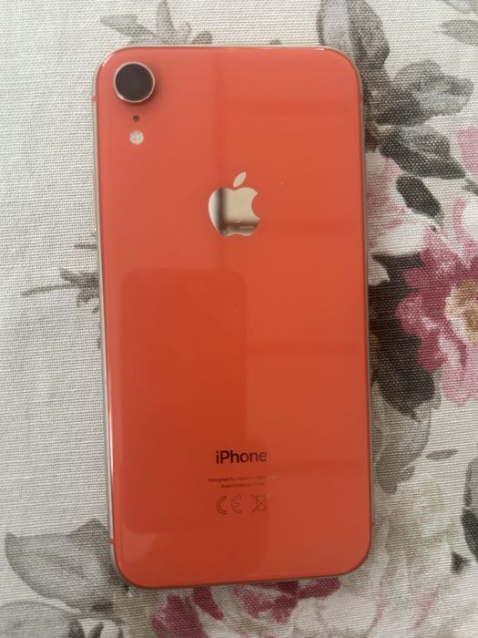Iphone Xr 128 продавам