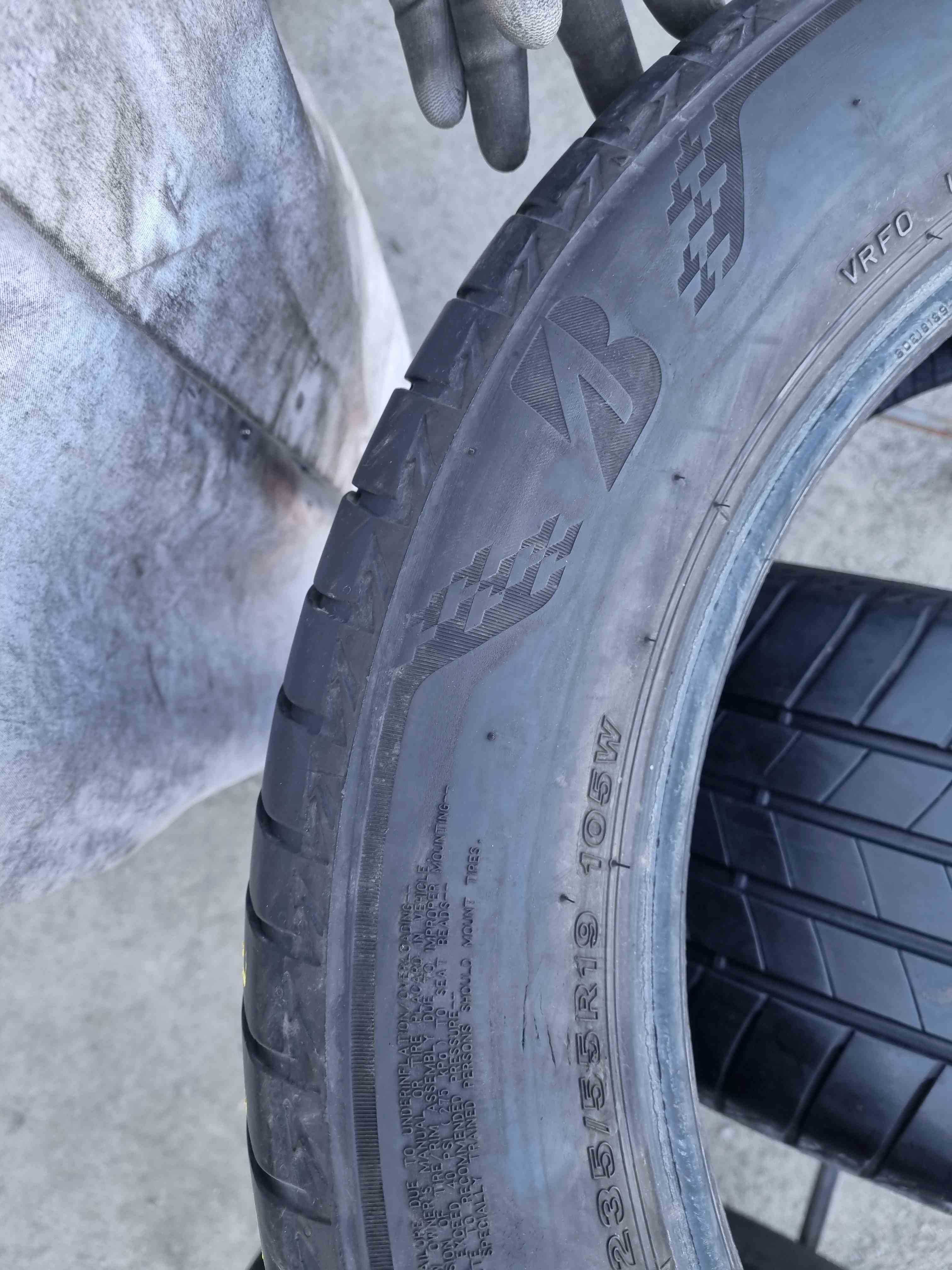 SET 2 Anvelope Vara 235/55 R19 BRIDGESTONE Turanza T005 105W