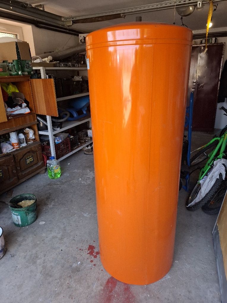 Vând boiler/puffer 290 l cu serpentina