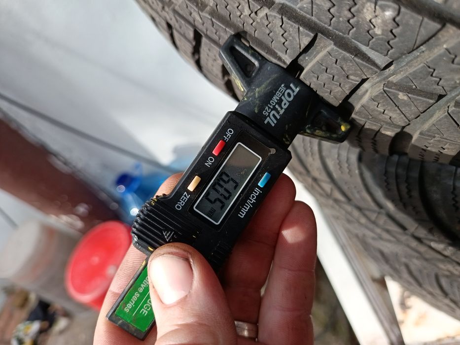 Anvelope MS iarna 195 65 15 hankook 2022 5.5-6mm