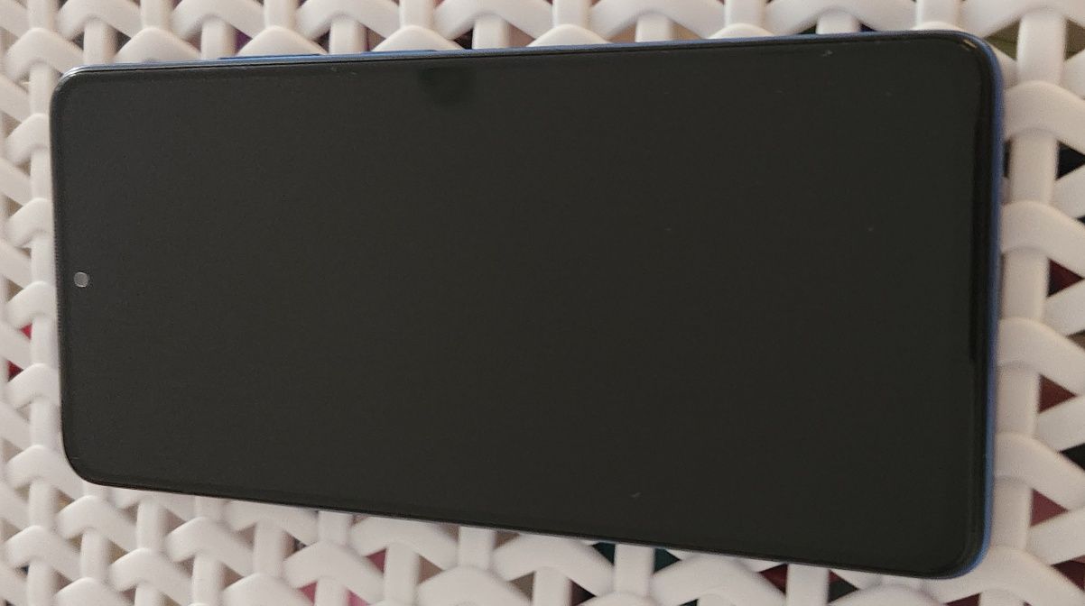 Продавам Xiaomi redmi note 11 pro 5G